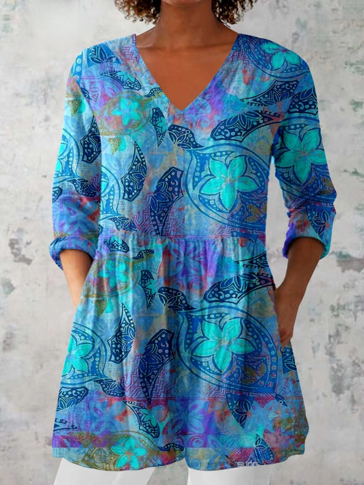 Noelle | Long V-Neck Blouse